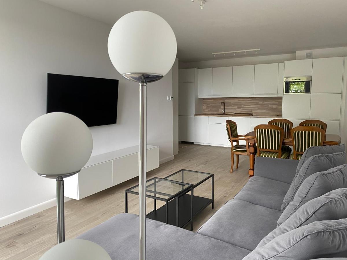 Rodzinny Apartament Platany Centrum Kolobrzeg Bagian luar foto
